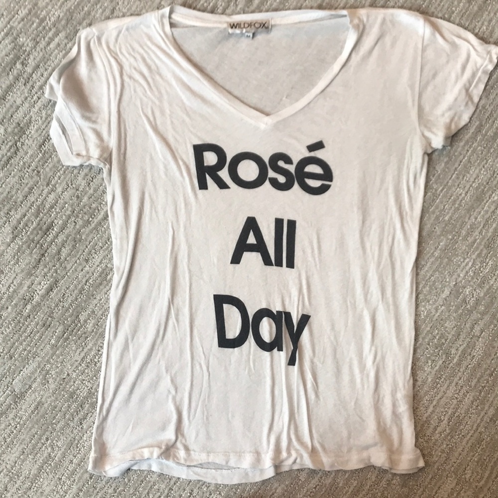 Wildfox Rose All Day medium. V neck